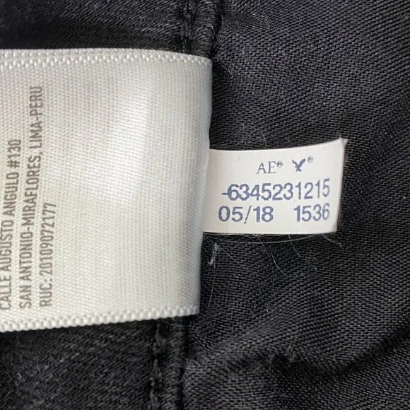 American Eagle size 4S High Rise Jegging Next Level Stretch Distress Jeans Black - Picture 12 of 12